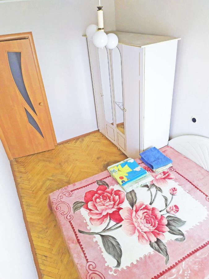 Apartmán Malishko Kyjev Exteriér fotografie